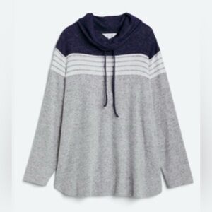 Market & Spruce Heathered Navy Cowl Neck Top 2X Stitch Fix. Like new.